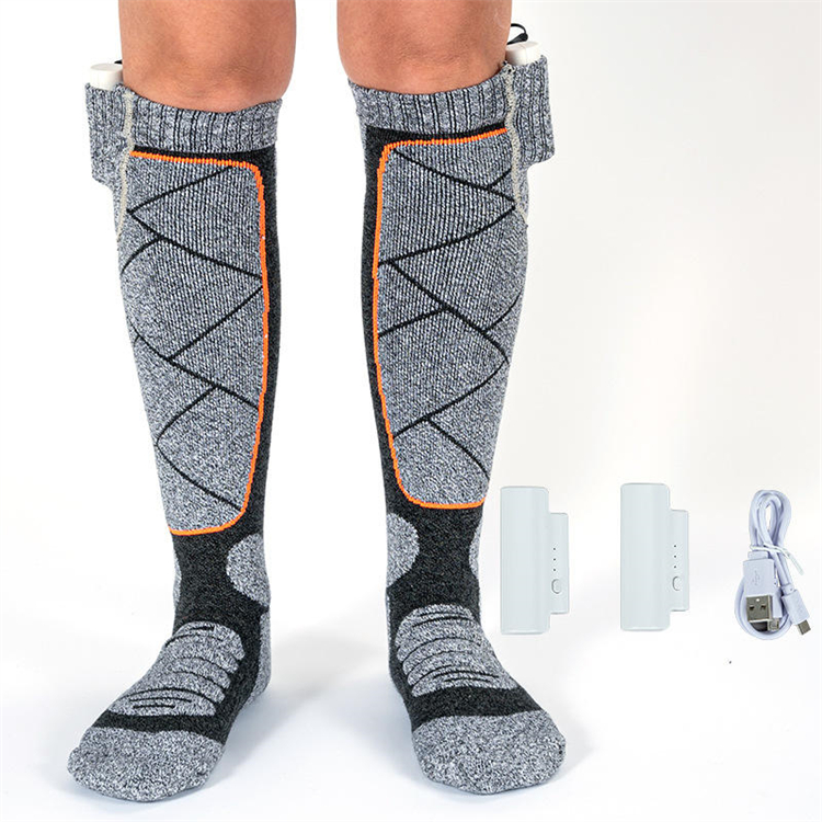 Wholesale winter outdoor 7V 4000mAh battery Heated socks For Foot Warmer and Pain Relief